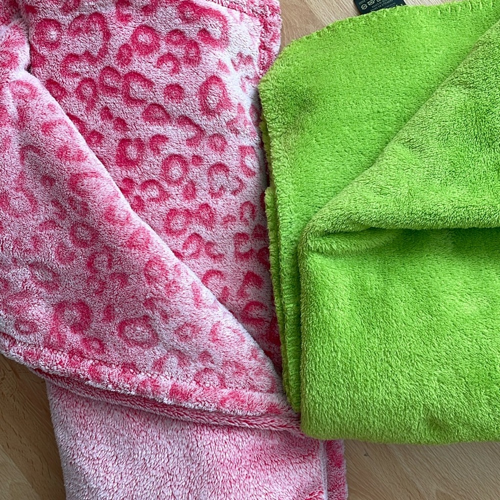 Bundle of two fleece throw blankets